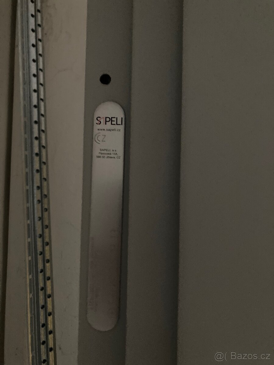 Ocelova zárubeň vstupních dveří dvoupolodrážkova Sapeli - 2