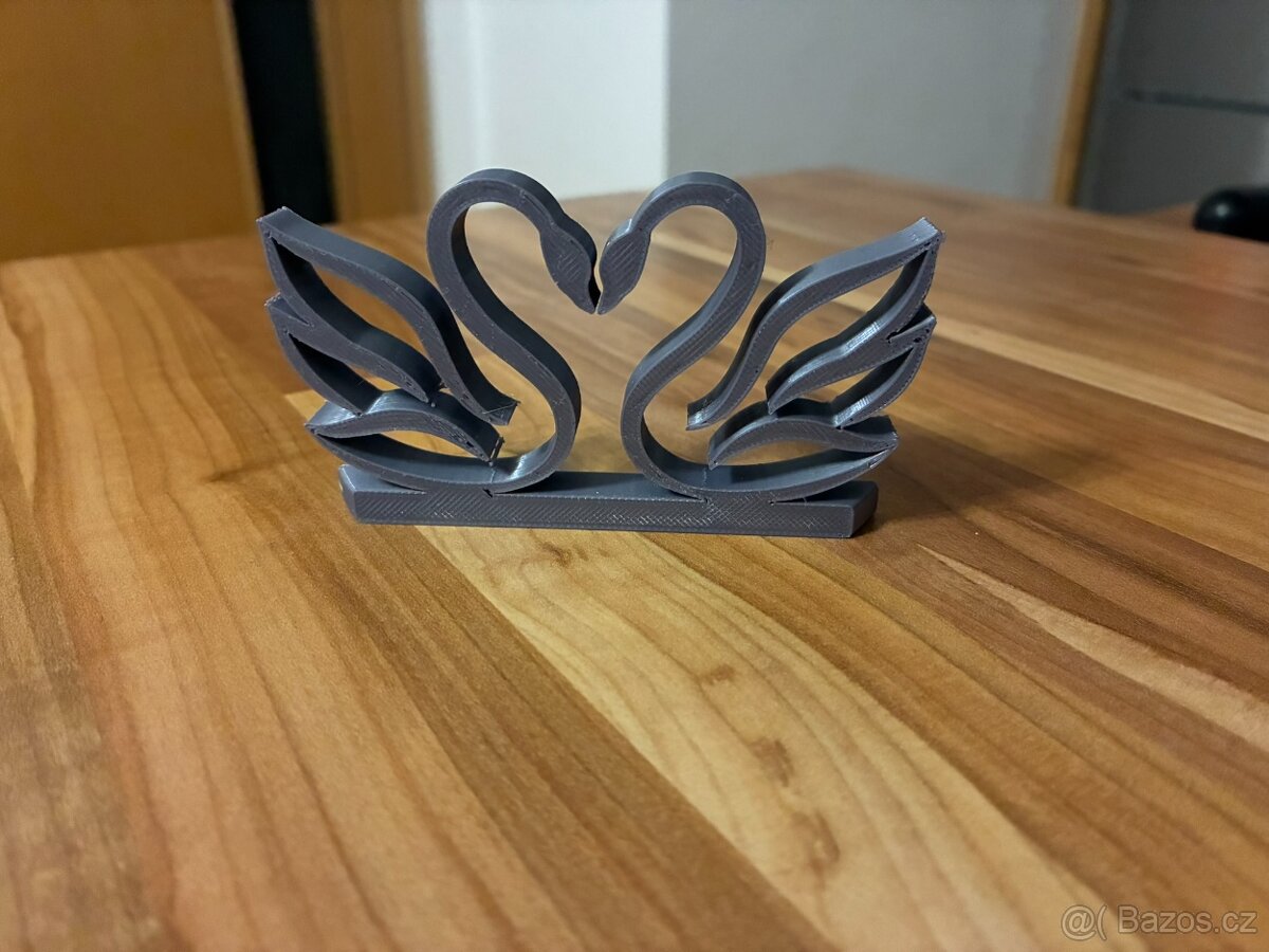 Originální svícen - Zamilované labutě - 2