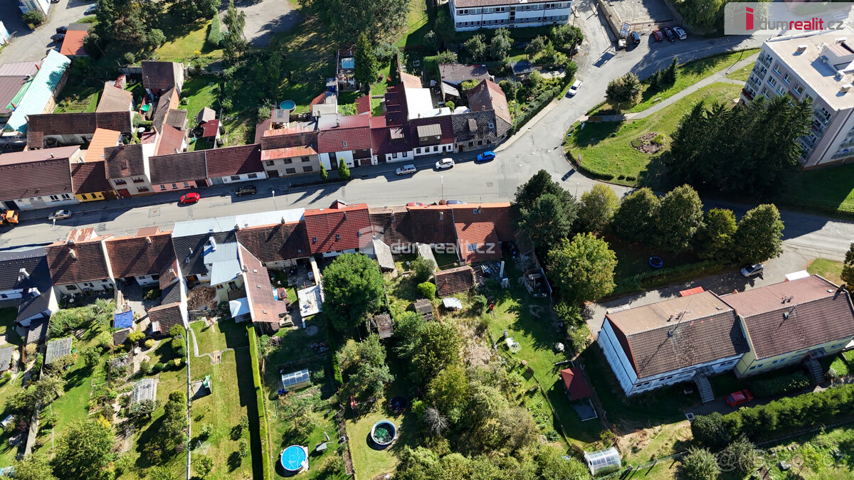 exkluzivní prodej řadového domu se zahradou Milevsko - 2