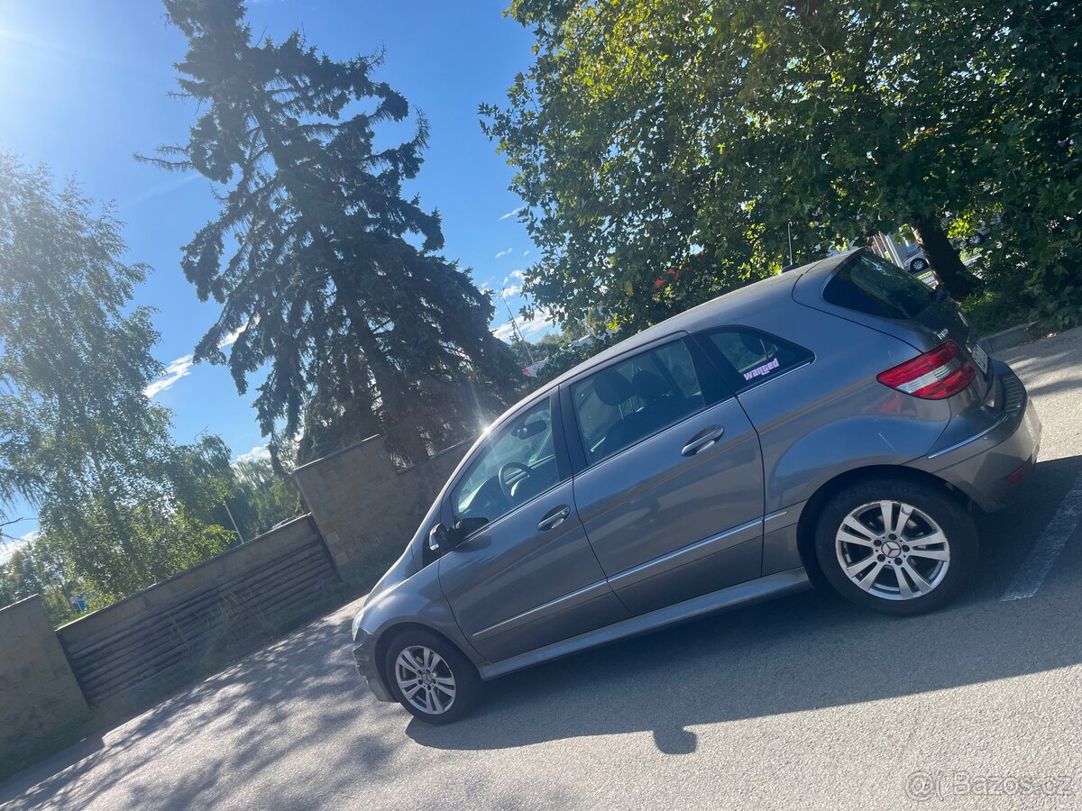 Mercedes Benz B180 CDI - 2
