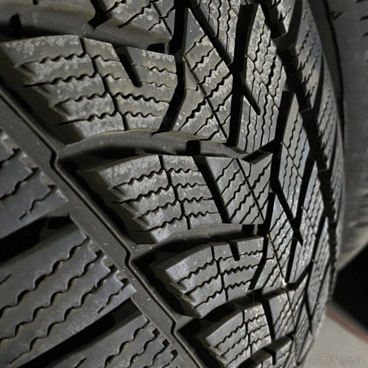 NOVÉ Zimní pneu 215/60 R17 96H Dunlop - 2