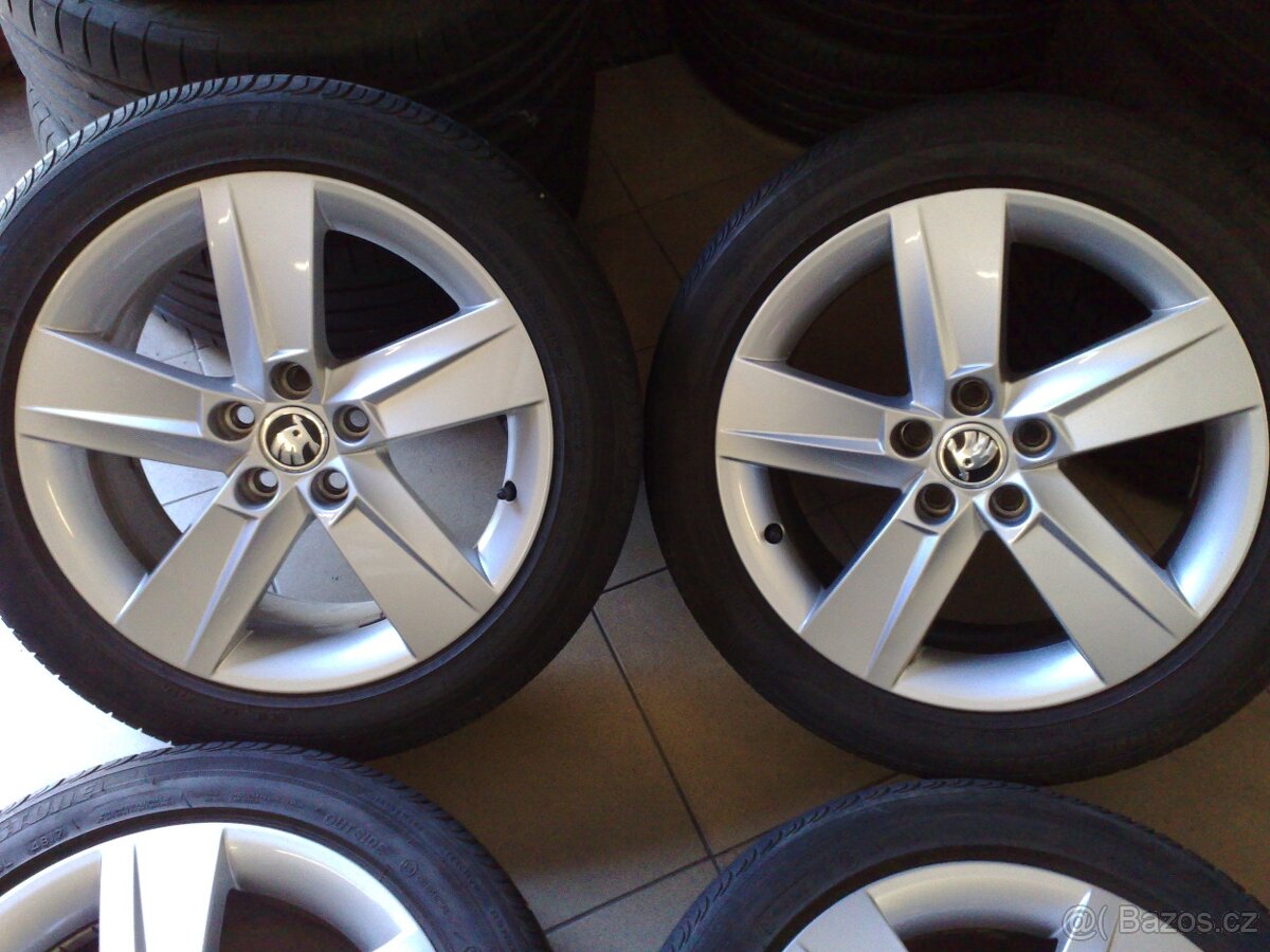 alu kola skoda 5x100 r16 original škoda 215/45/16 - 2