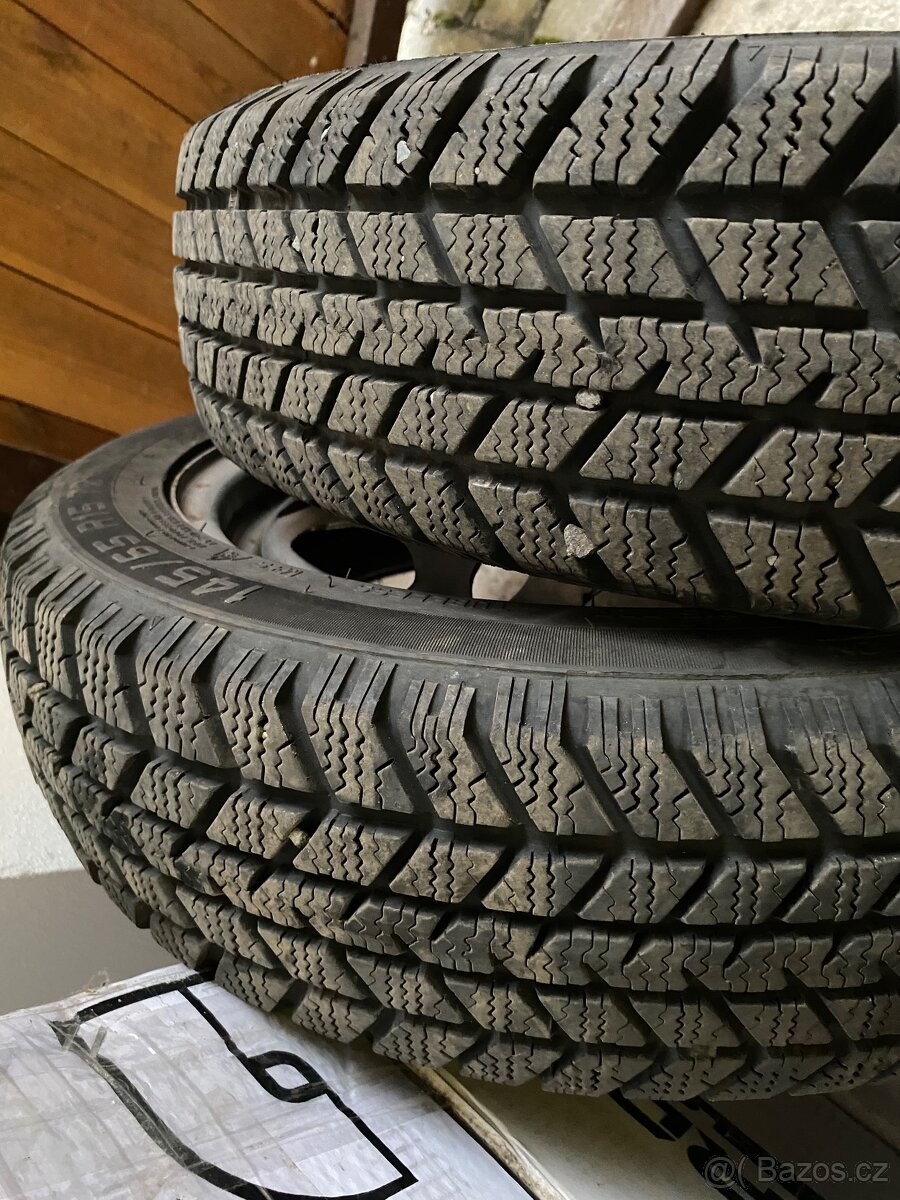 Originál disky se zimním pneu na smarta - 2