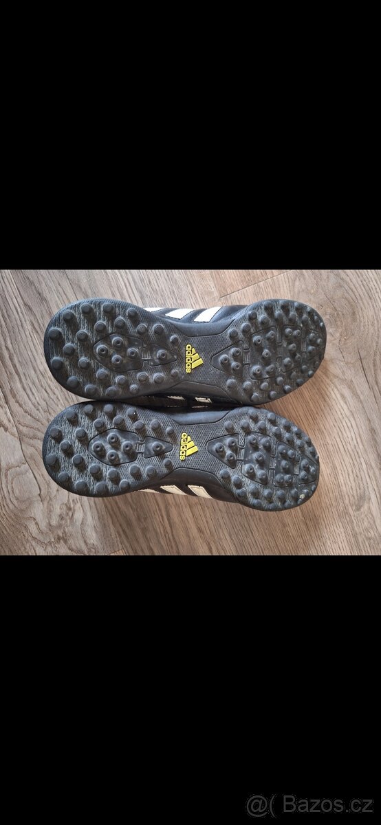 Turfy adidas 37 1/3 - 2