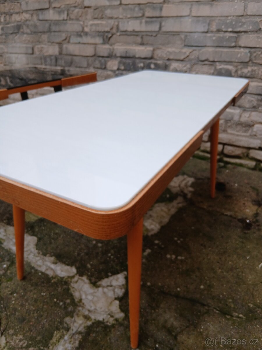 Retro konferenční stolek - 2