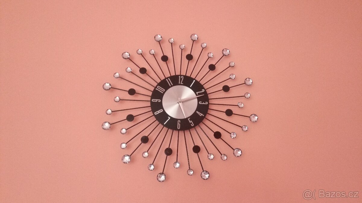 Moderní nástěnné hodiny - 2