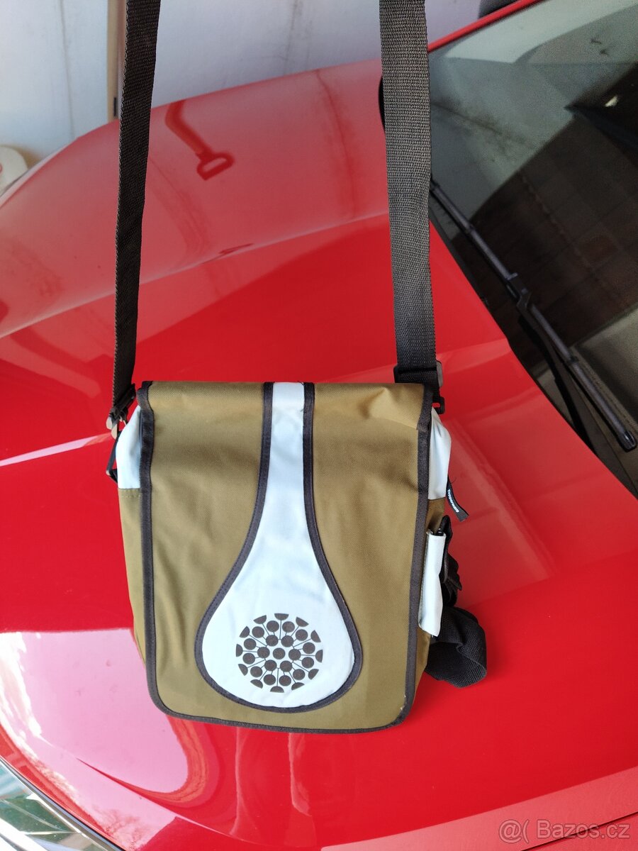 Taška/batoh/kabela - 2