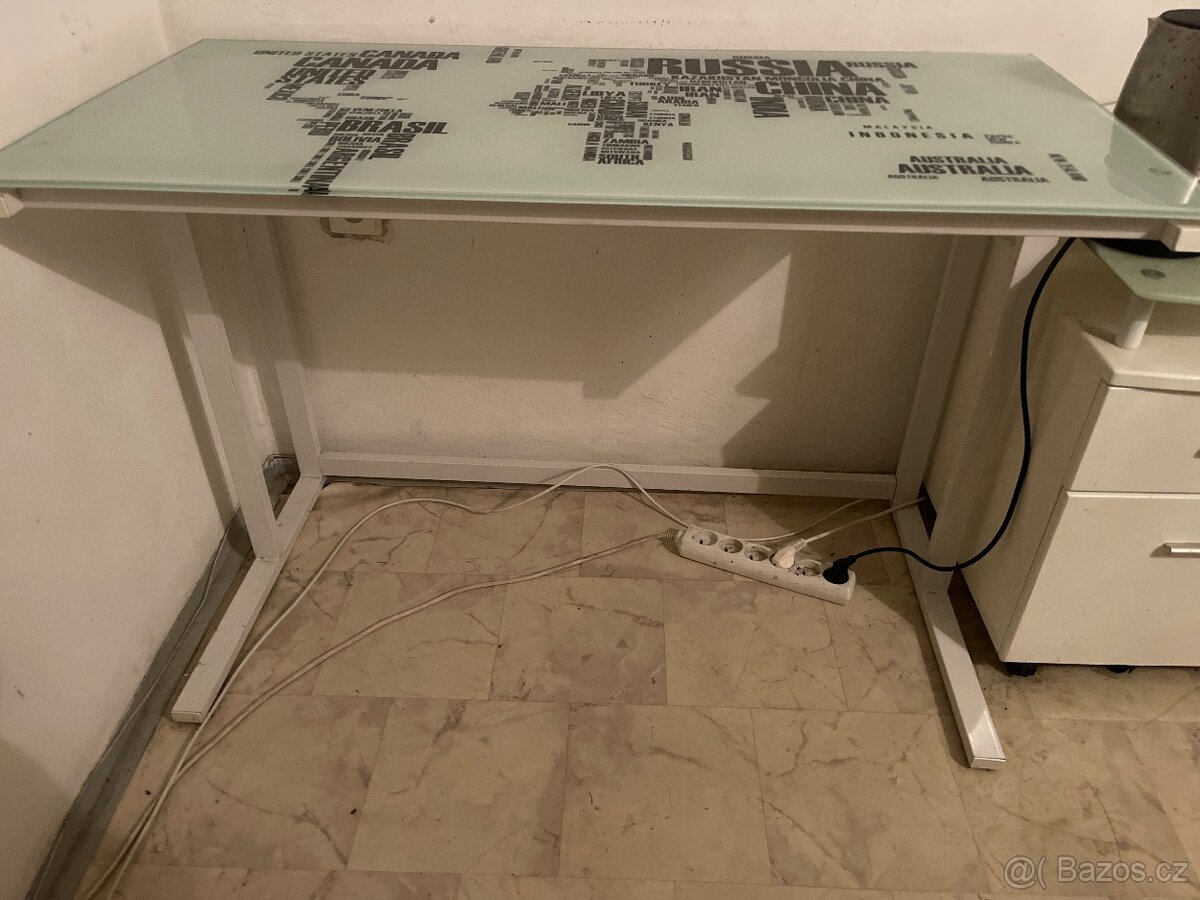 Moderní psací stůl - 2