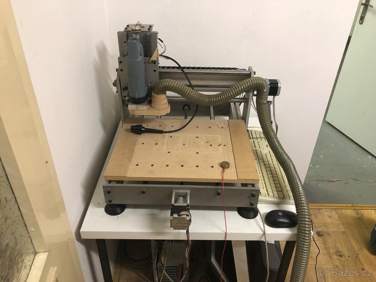 Hobby CNC frézka - 2