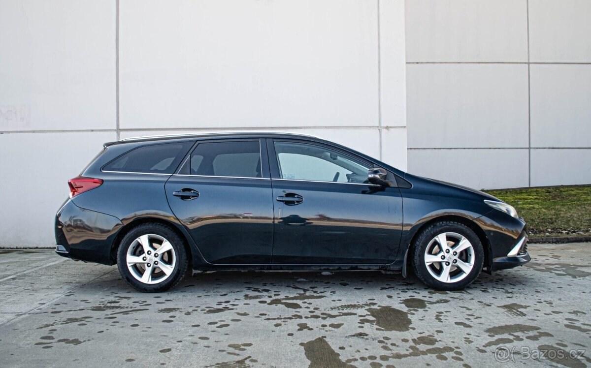 Toyota Auris 1.6i Automat LPG - 2