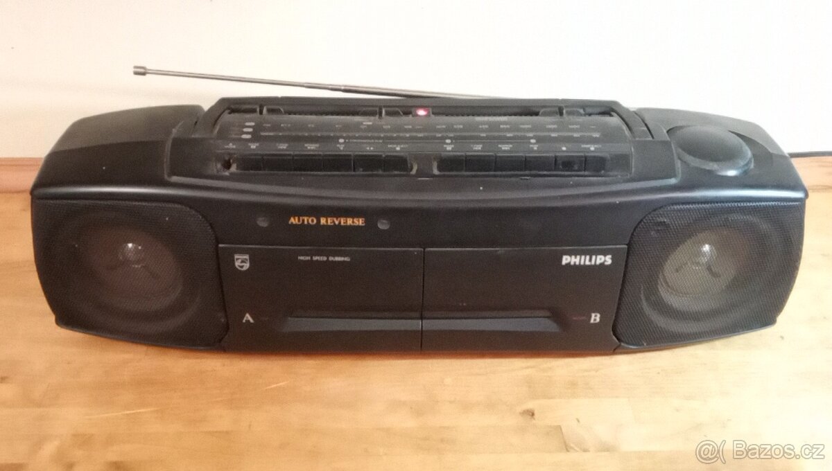 Radiomagnetofon Philips AW 7392. FM radio hraje dobře, ladí - 2