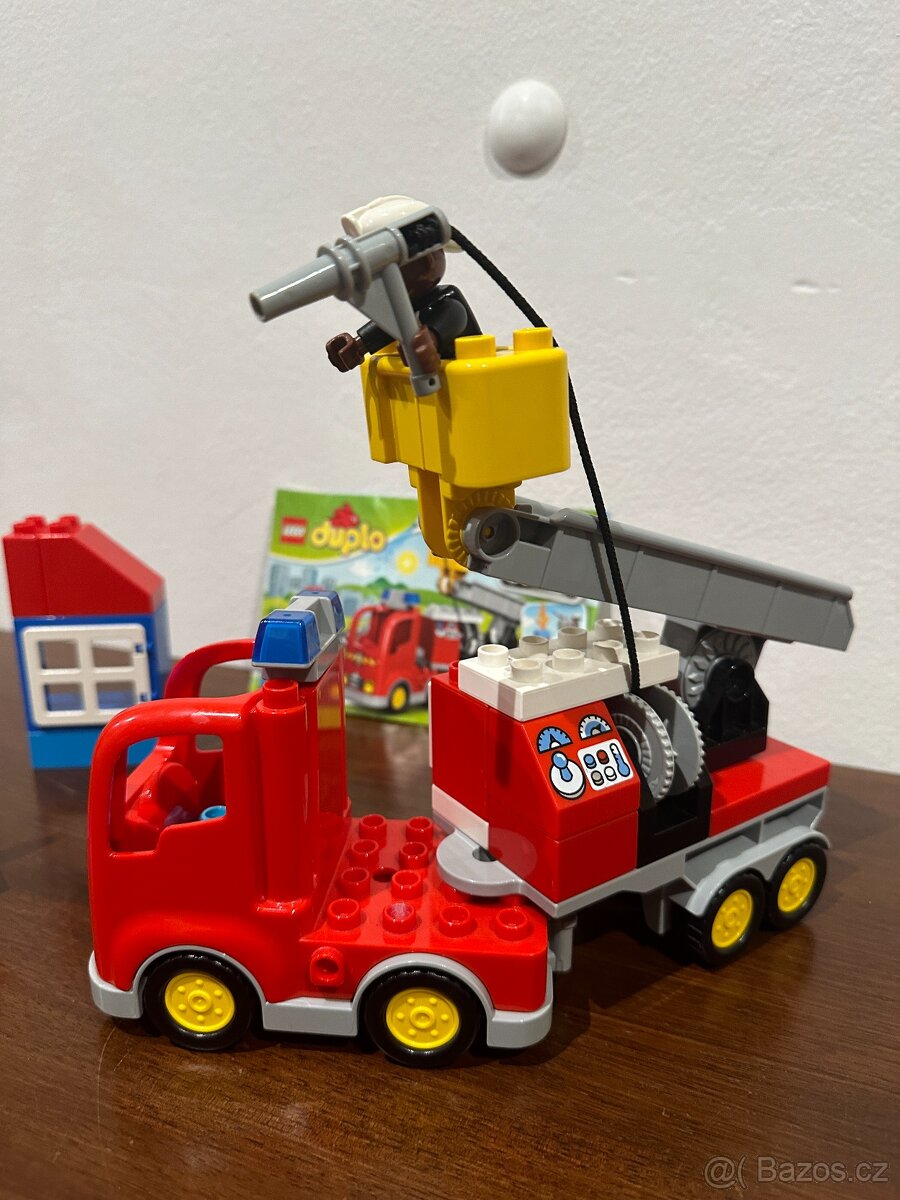 Lego Duplo 10592 - Hasičský vůz - 2