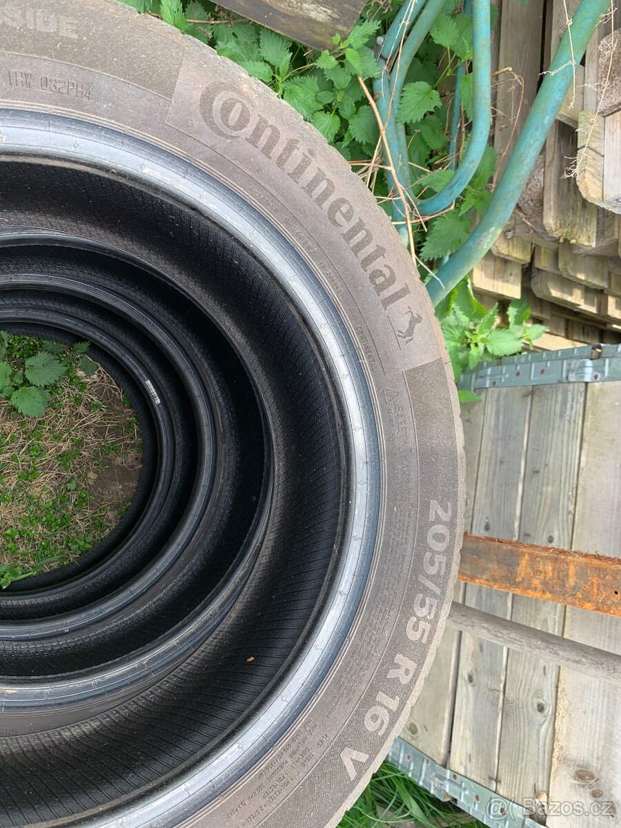 205/55/16 continental - 2