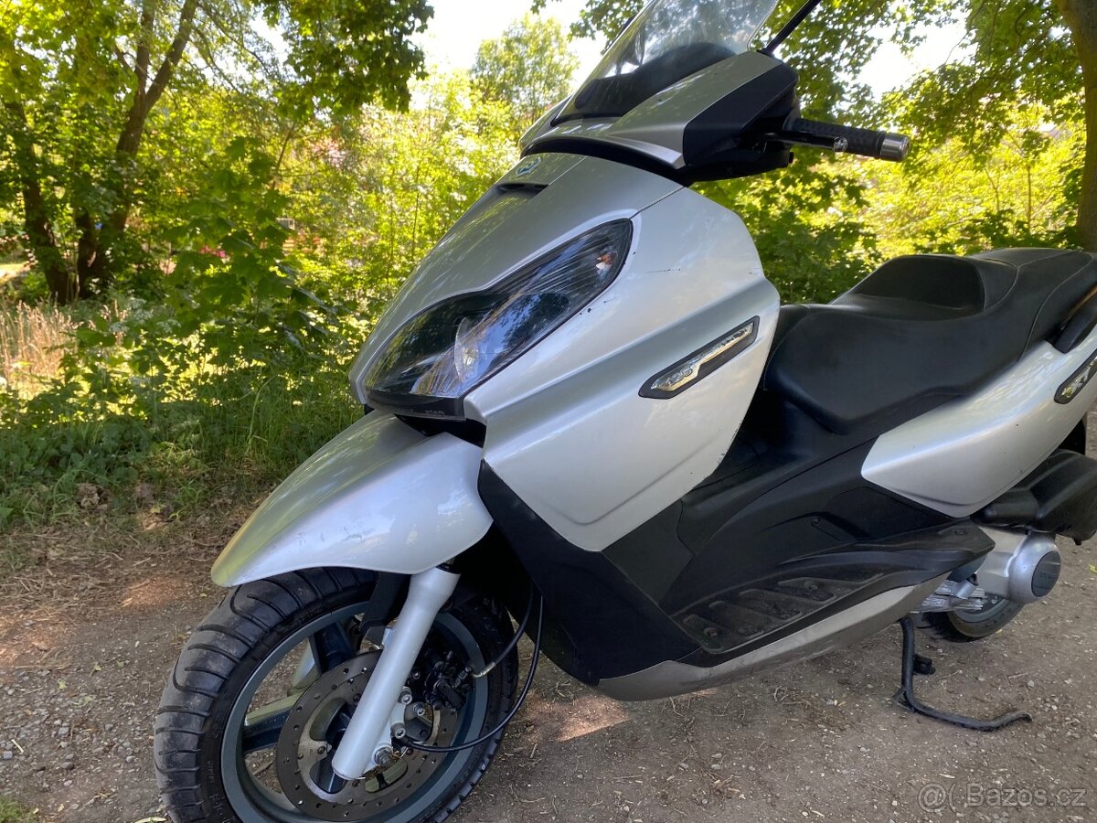 Piaggio X7 125 - 2