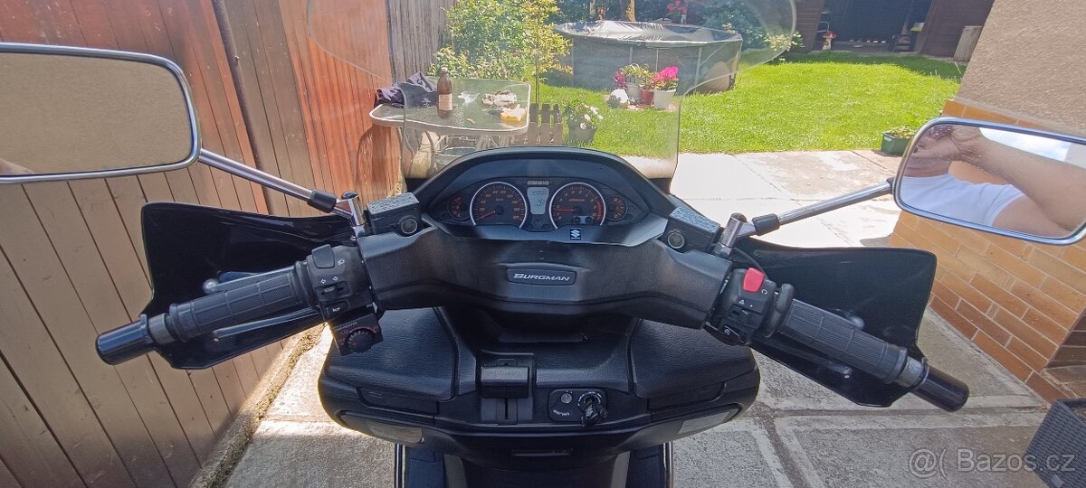 Suzuki Burgman 400 - 2