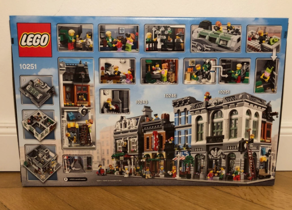 LEGO 10251 Brick Bank - 2