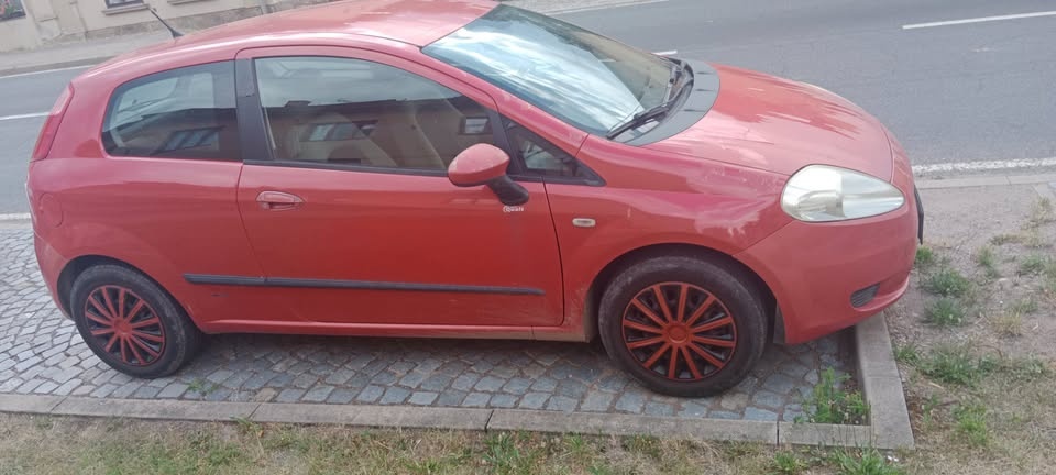 Fiat Punto 1.4 150k nájezd - 2