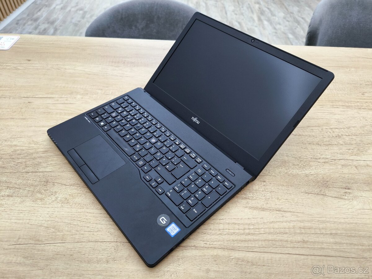 Fujitsu LifeBook A557 - ZÁRUKA 2 ROKY - 2