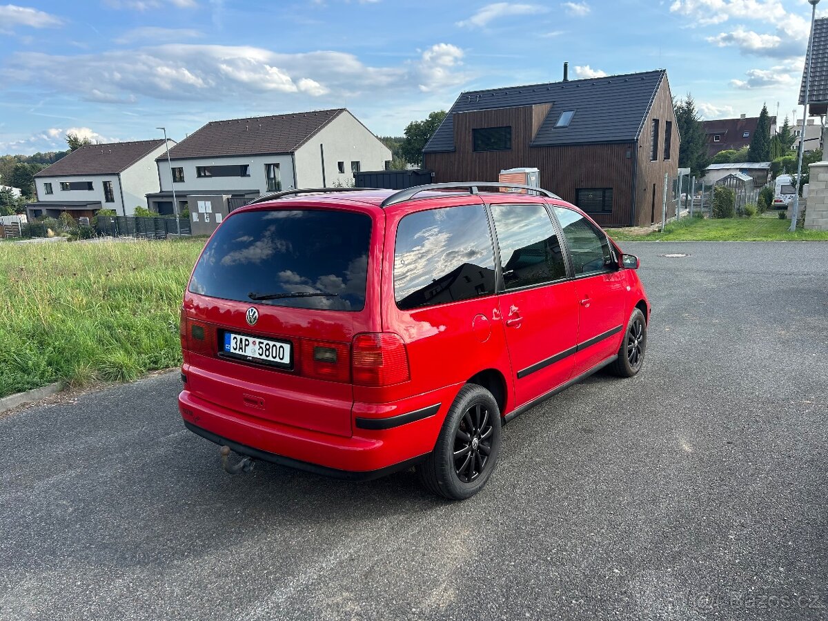 Volkswagen Sharan 1.9 TDI 96kw - 2