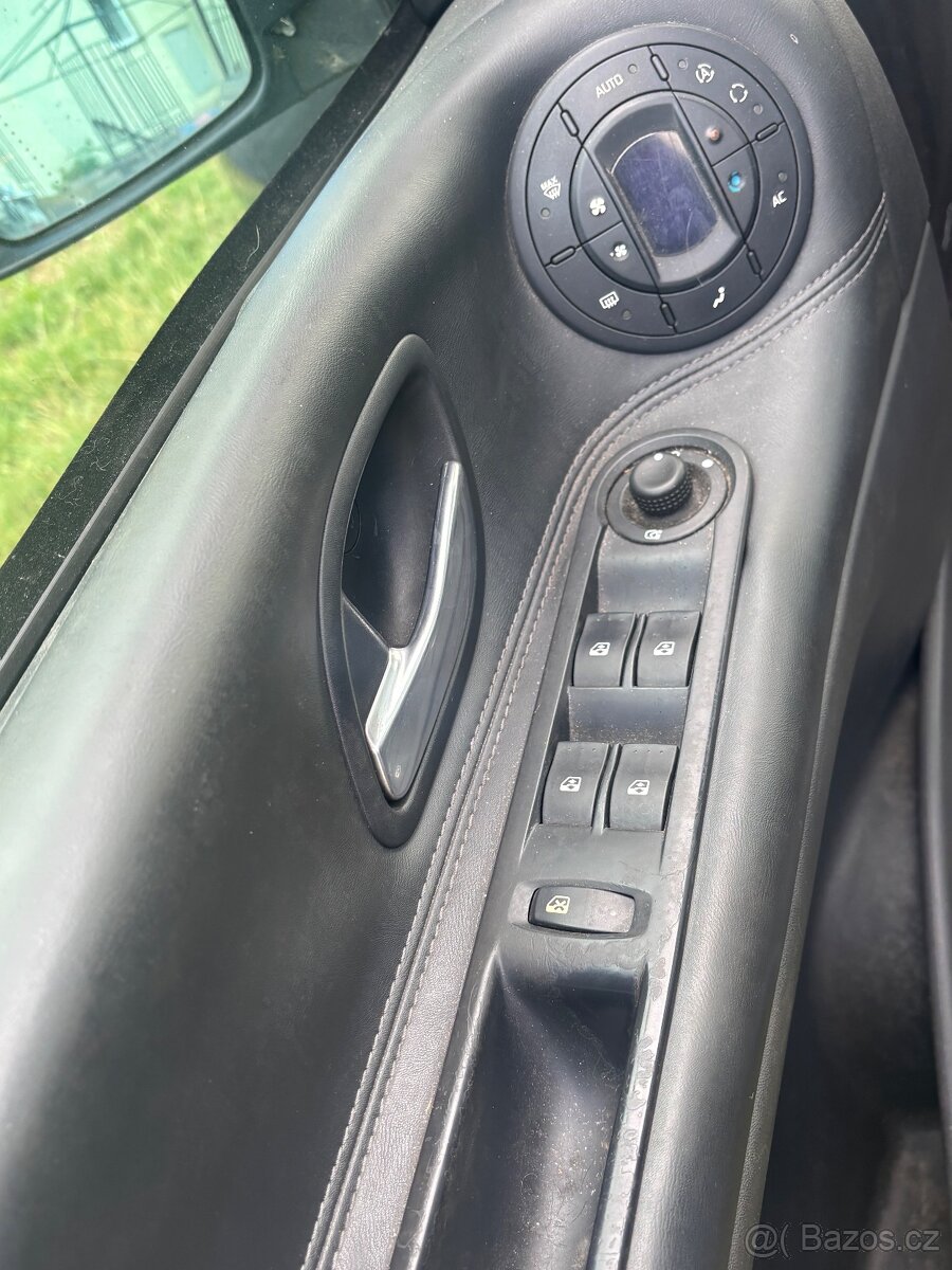 Prodám auto renaut - 2
