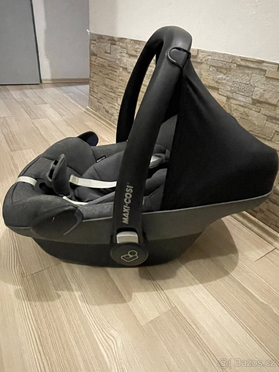 Autosedačka MAXI-COSI - 2