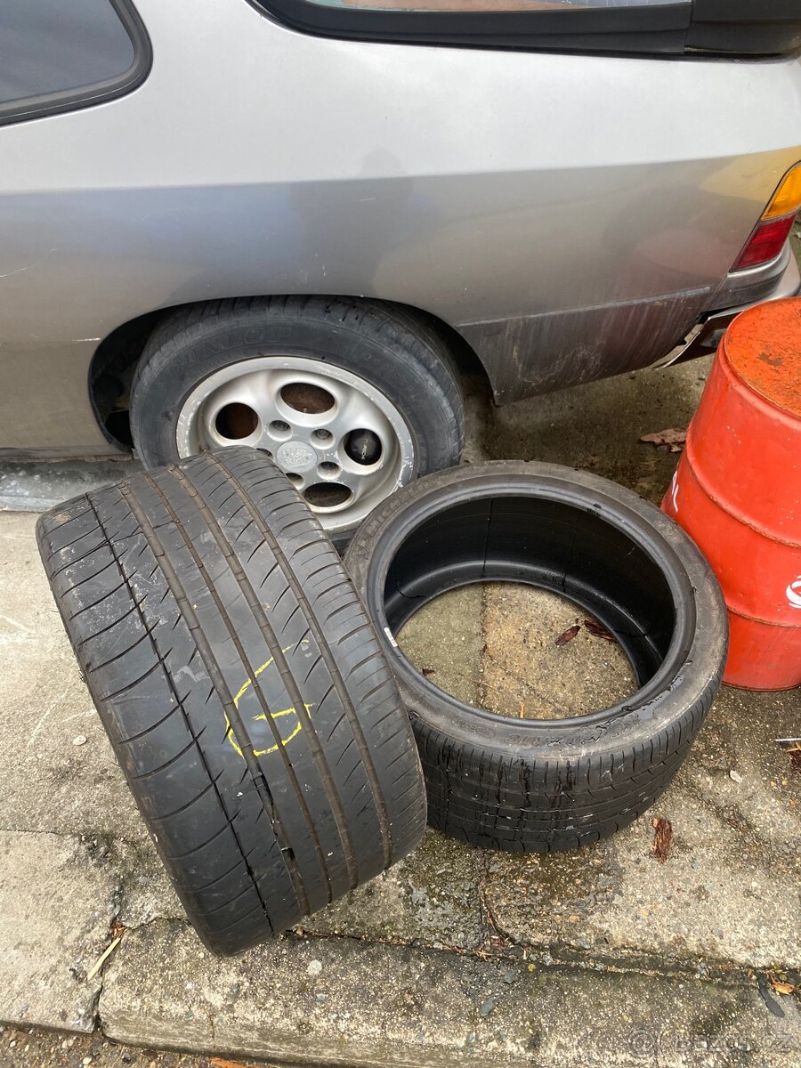 Michelin pilot sport 295/30 R18 - 2