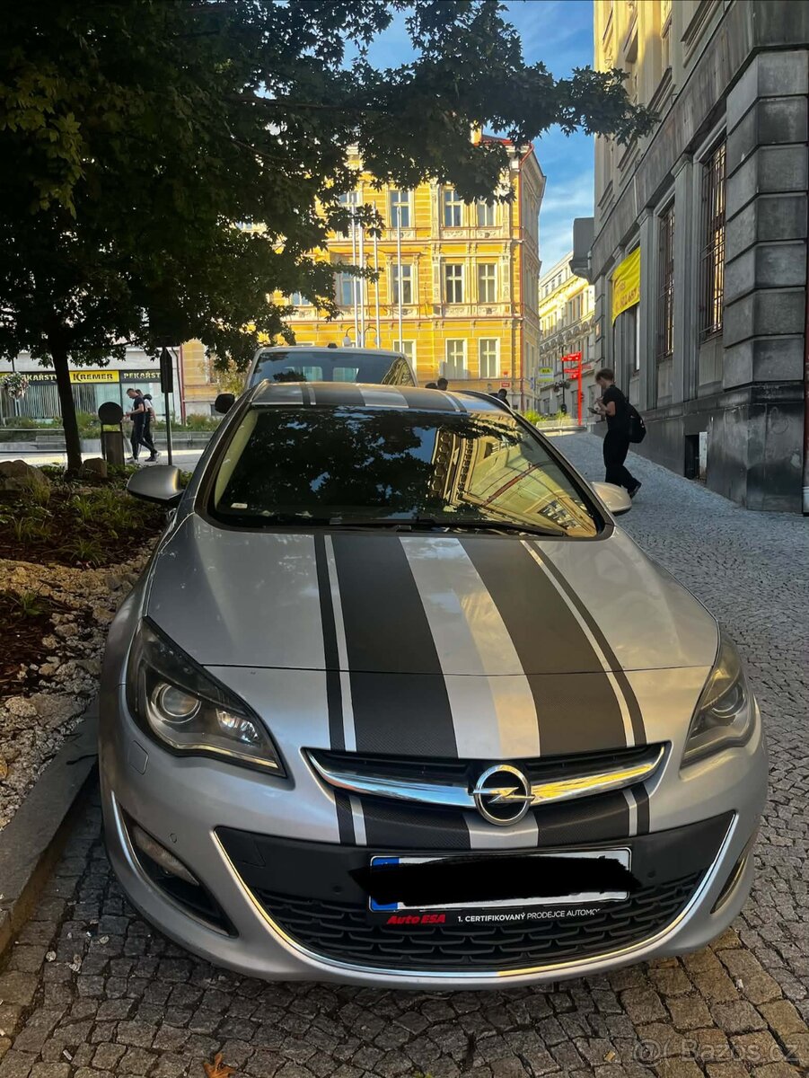Opel Astra J - 2