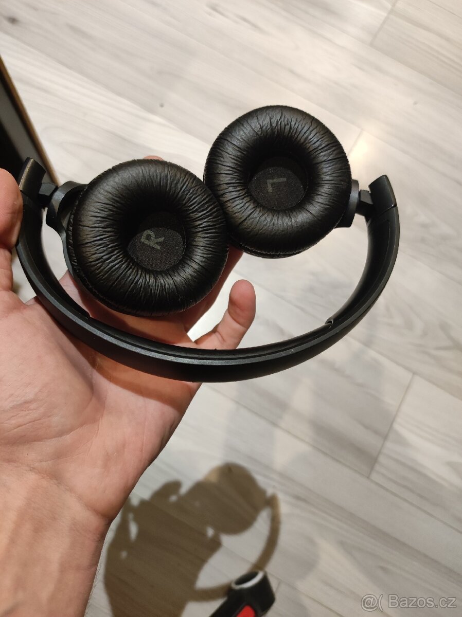 Bezdrátové JBL Sluchátka Top Stav - 2