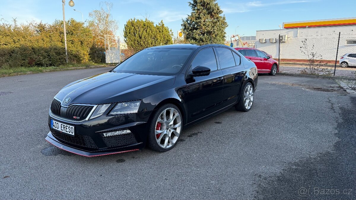 Octavia III rs 400hp nová STK - 2
