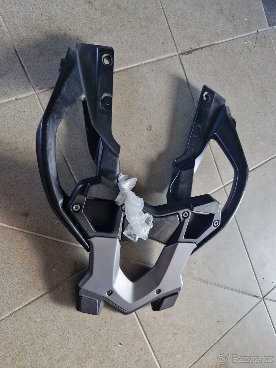 BMW R1200 R K54, K53 Držák Top case - 2