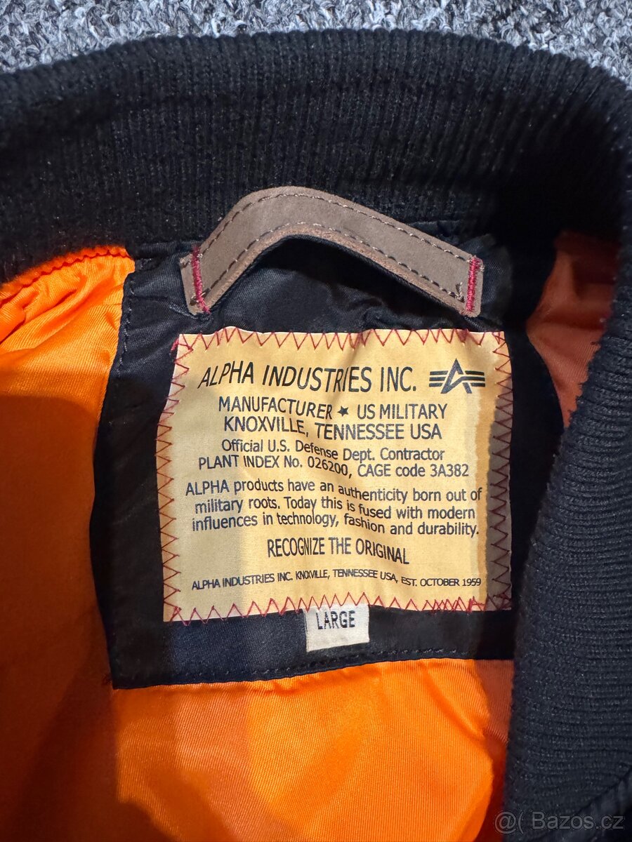 Bunda Alpha Industries MA - 1 VF NASA - L - 2