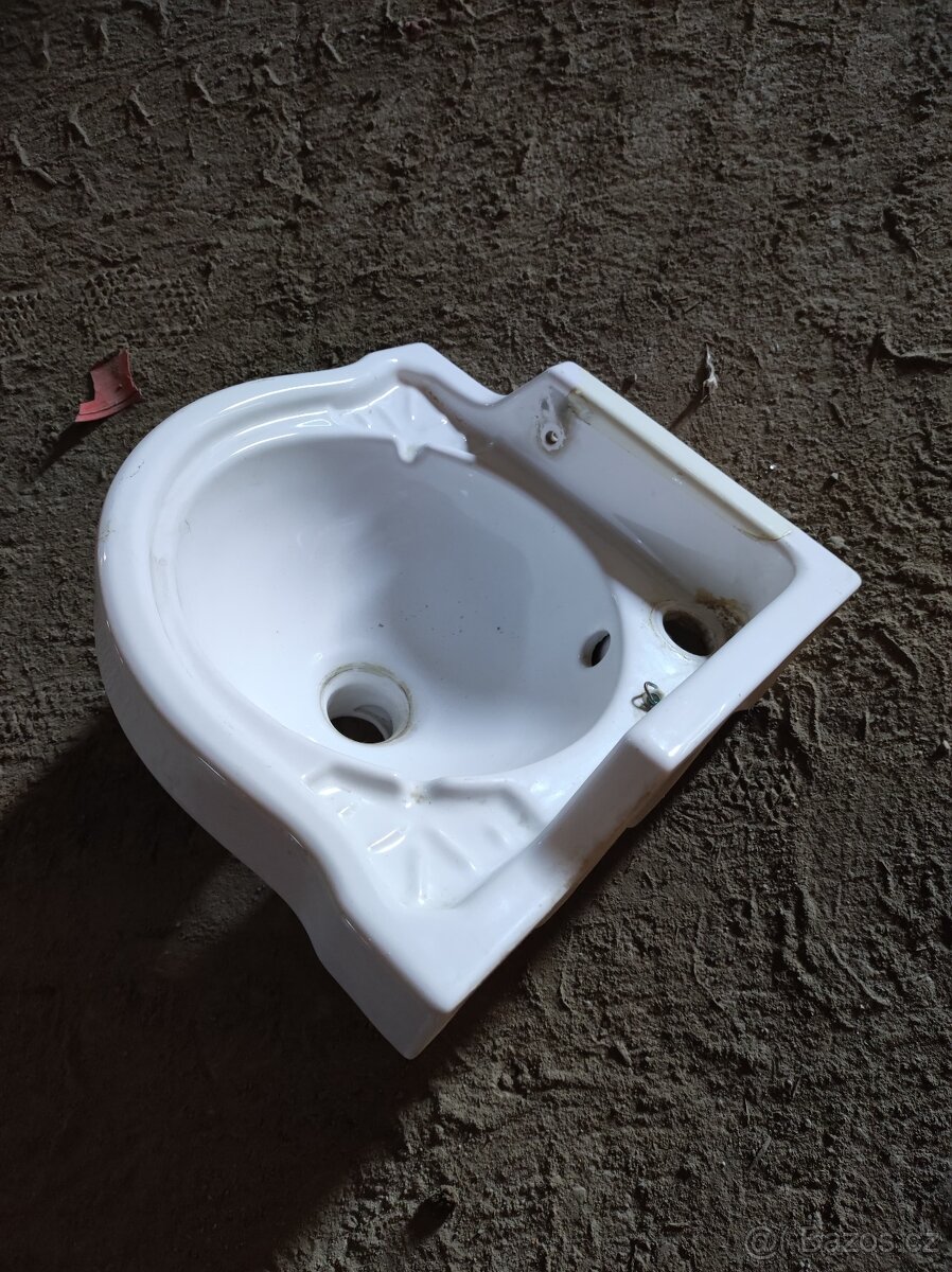 Umyvadla a záchody - 2