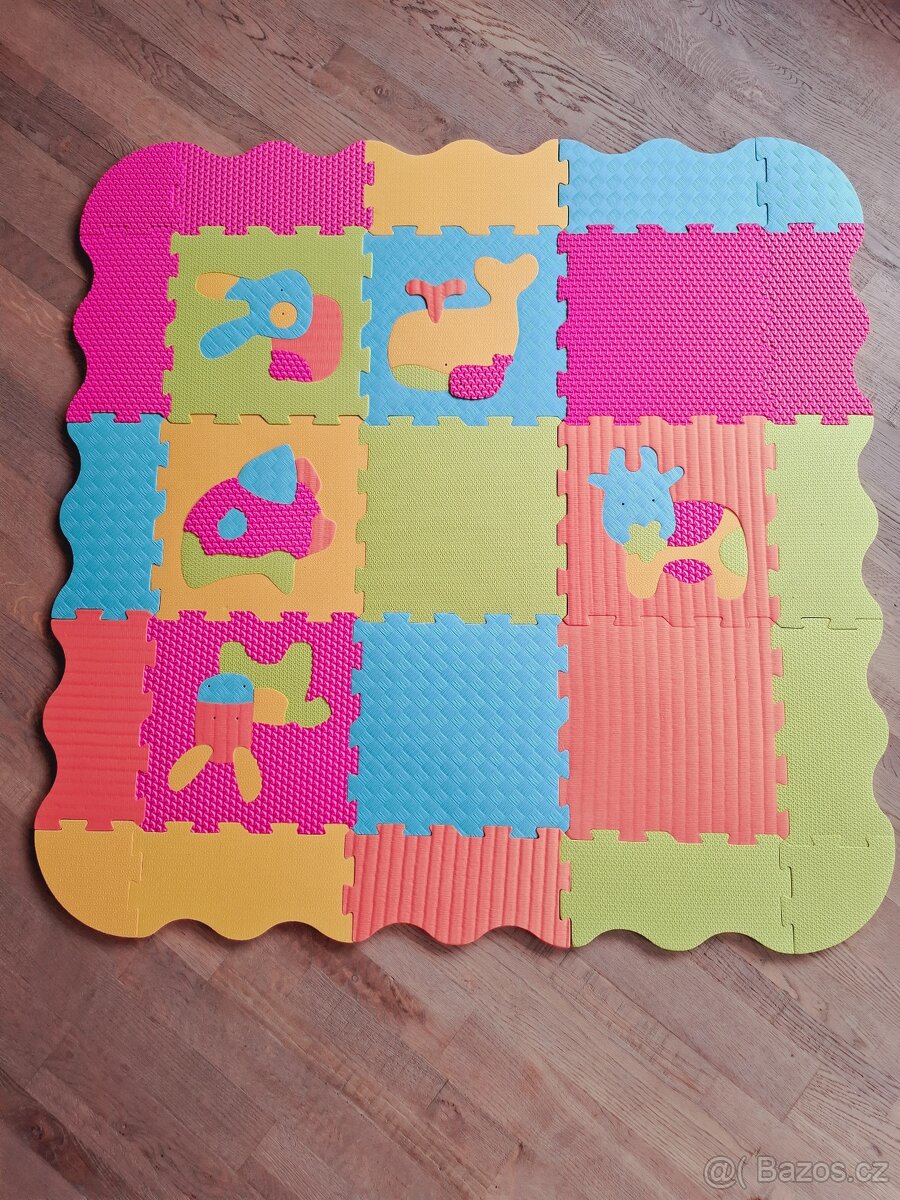 Hrací deka Activity gym 90x90cm+pěnové kostky k podložení - 2