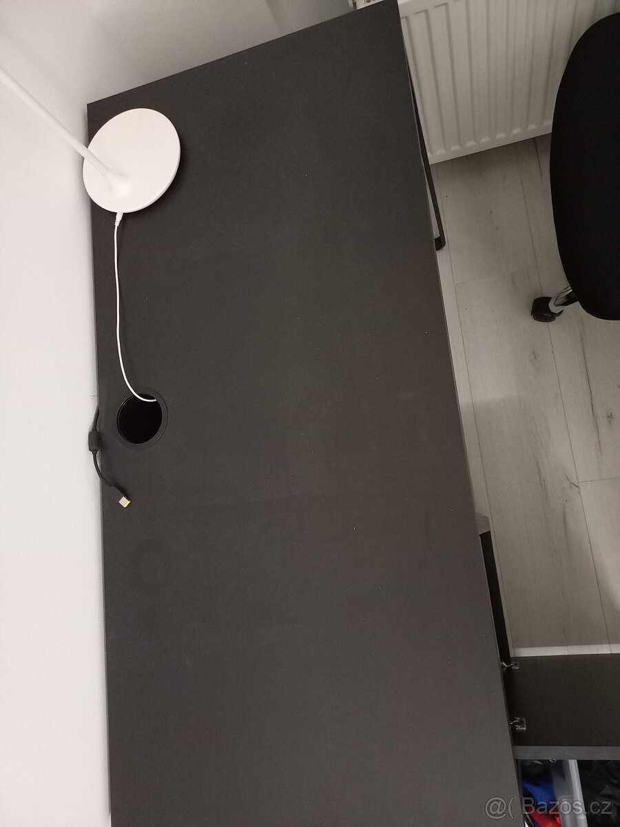 Pracovní stůl Mickey - 2