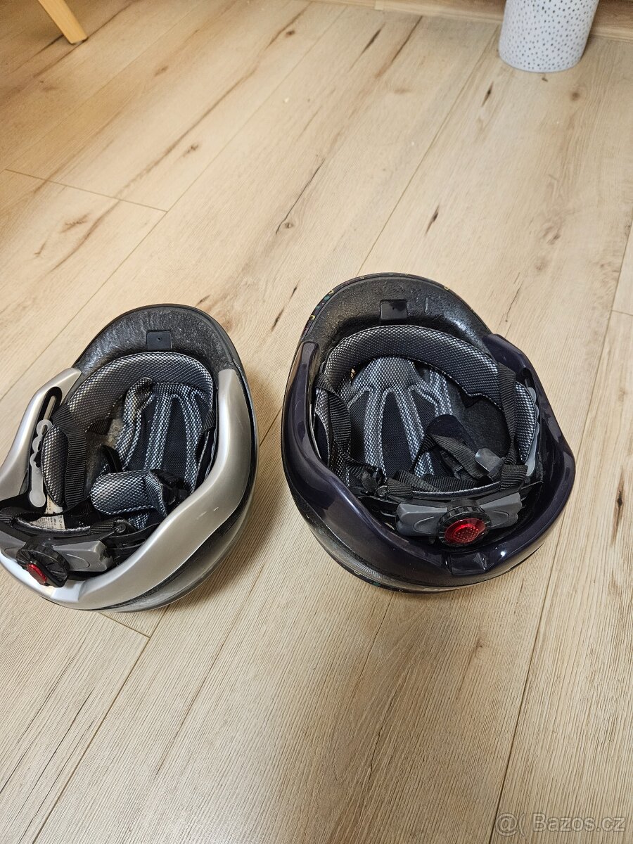 Jezdecke přilby - 2