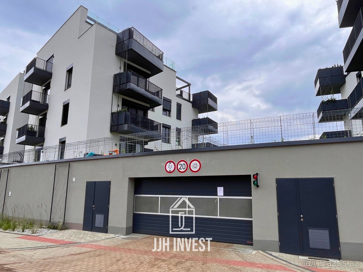 Pronájem dvou garážových stání 28 m², Praha - Stodůlky - 2