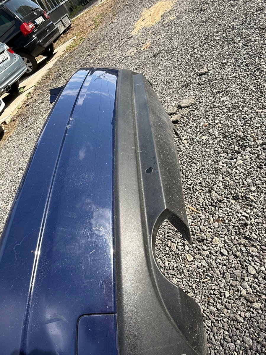 Zadní nárazník renault fluence - 2