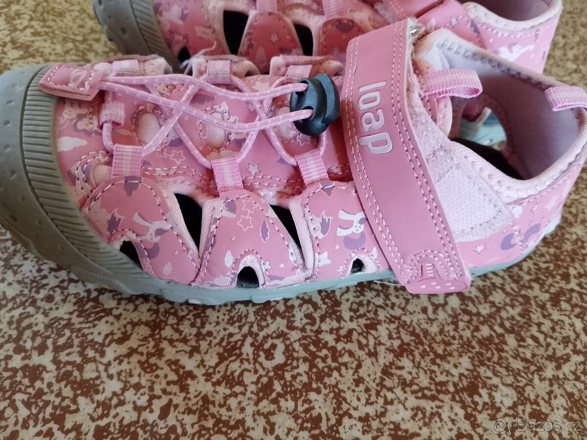 Dívčí sandálky vel 33 - 2