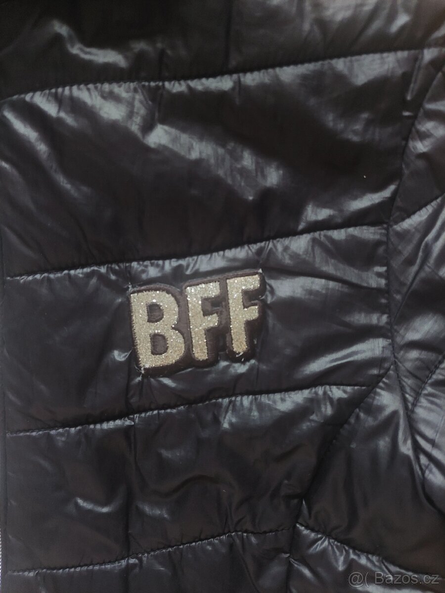 Dívčí buřtíkatá bunda vel. 146/152 - 2