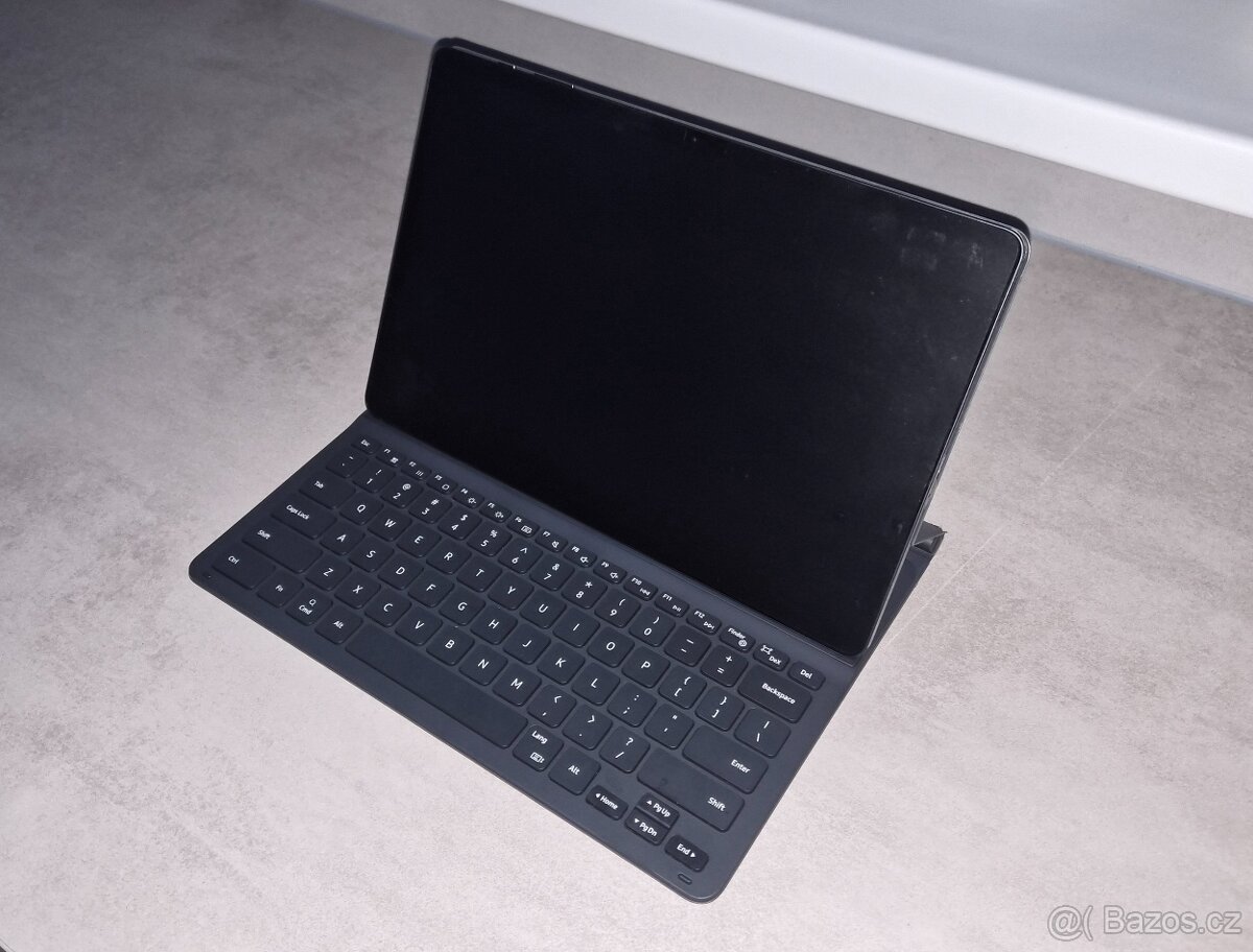 Samsung galaxy tab S7 FE s klávesnicí - 2