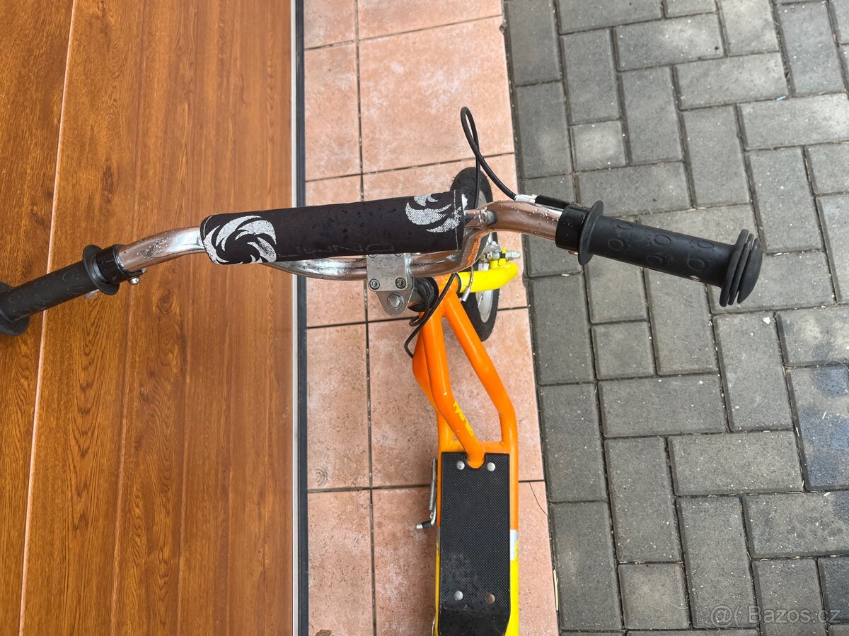 Dětská koloběžka Galaxy - 2