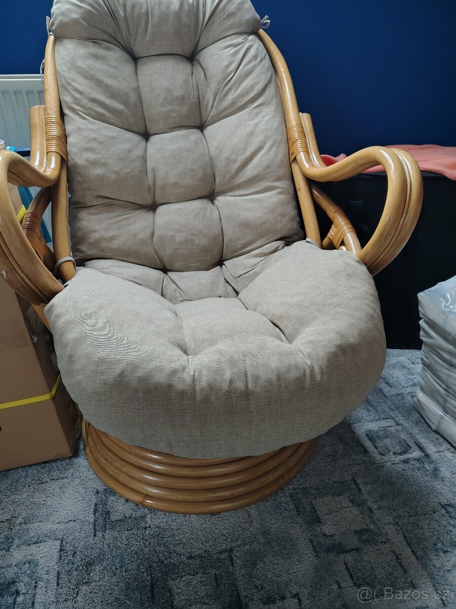 Ratanové houpací křeslo - 2