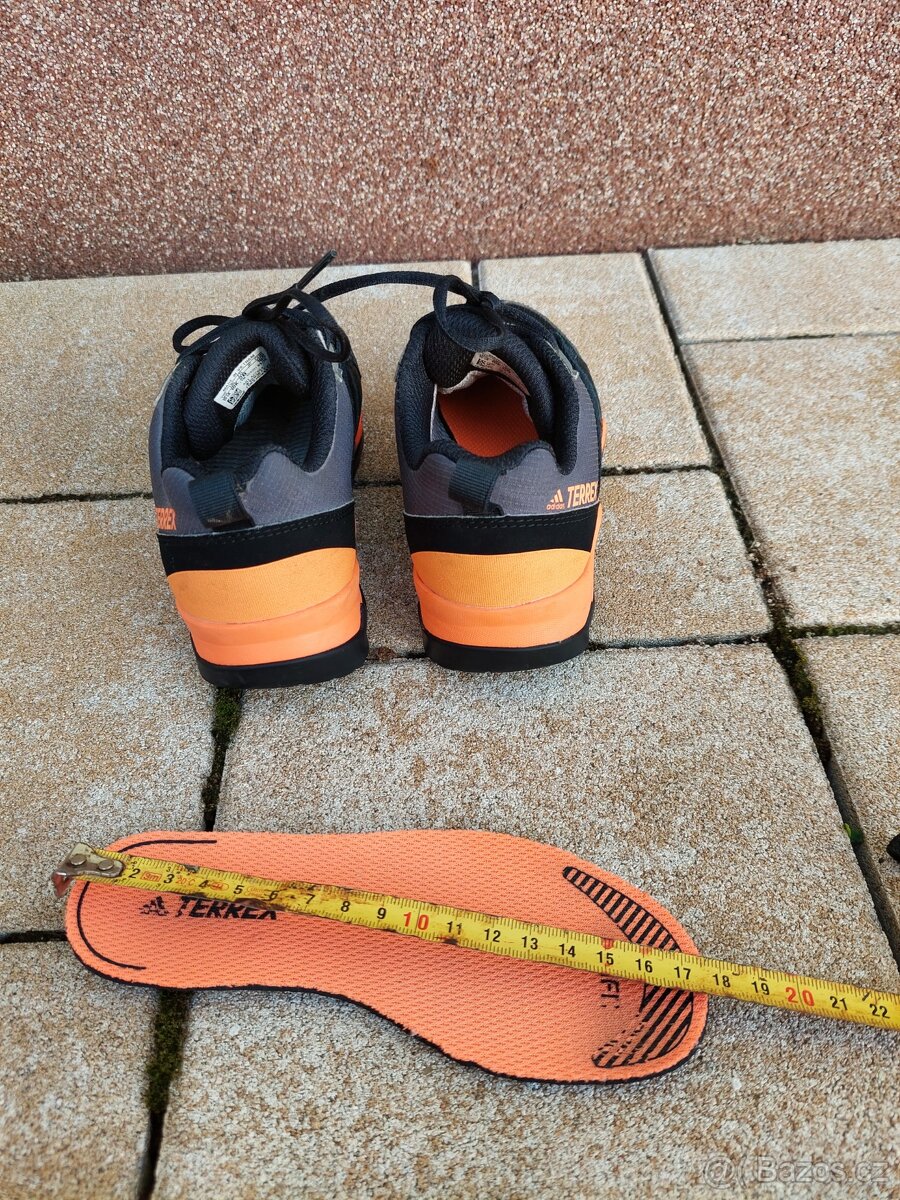 Trekové botasky Adidas vel.28 - 2