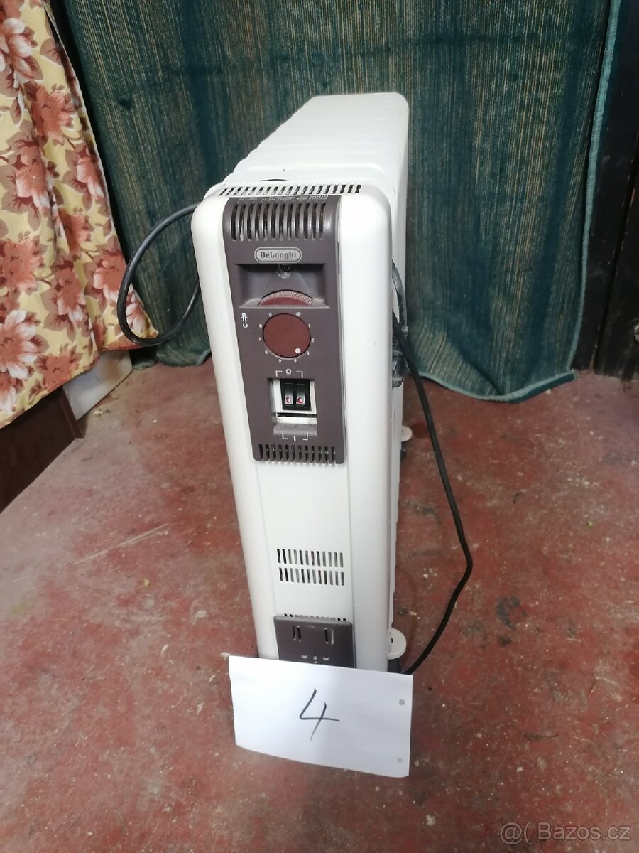 Olejovy radiator DeLonghi 2000W - 2