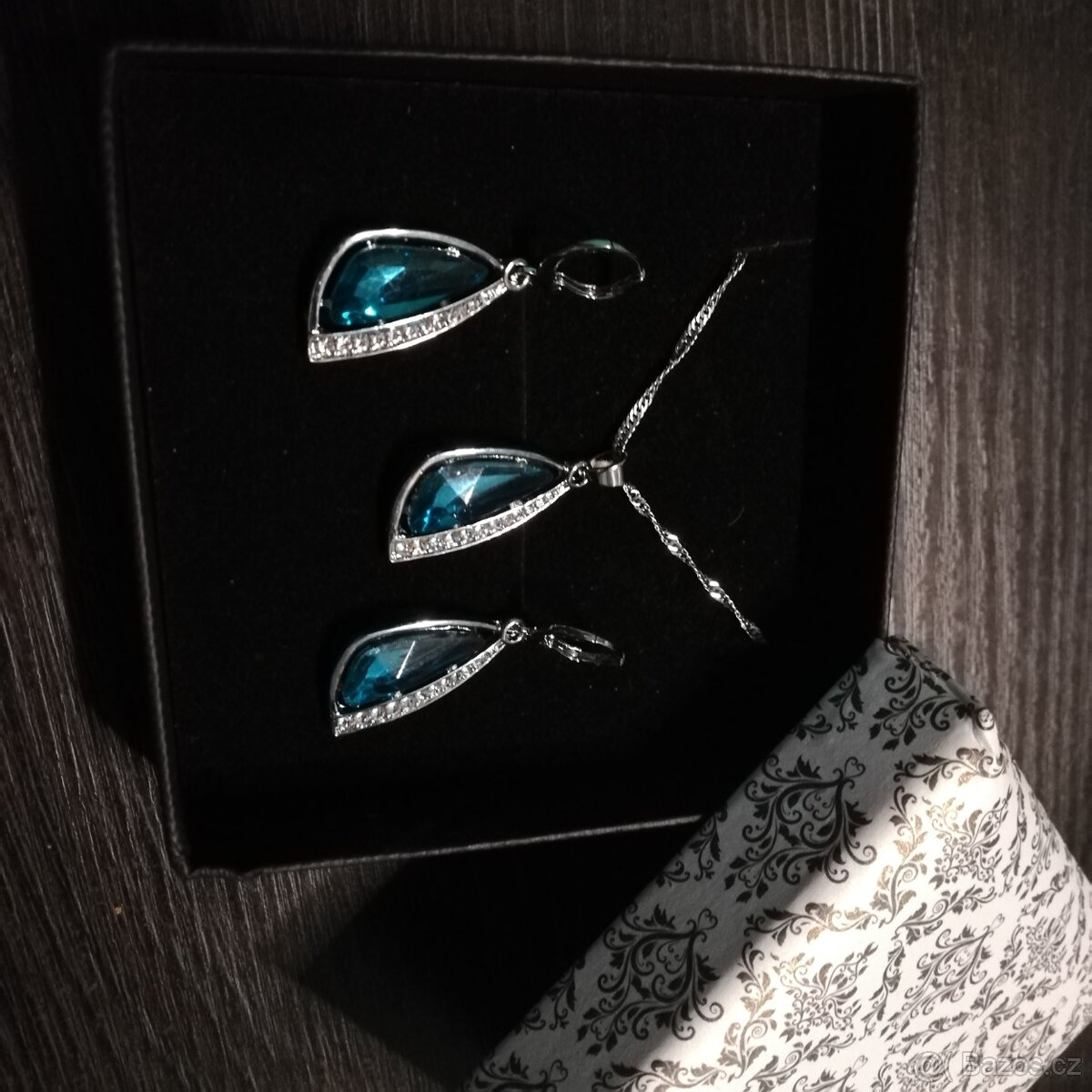 Krásné sady v zeleném kabátku - 2