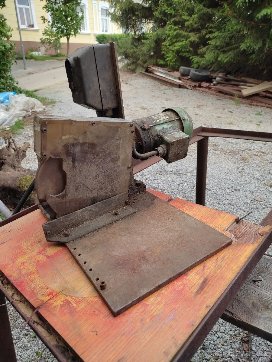 elektrické nůžky na plech - 2