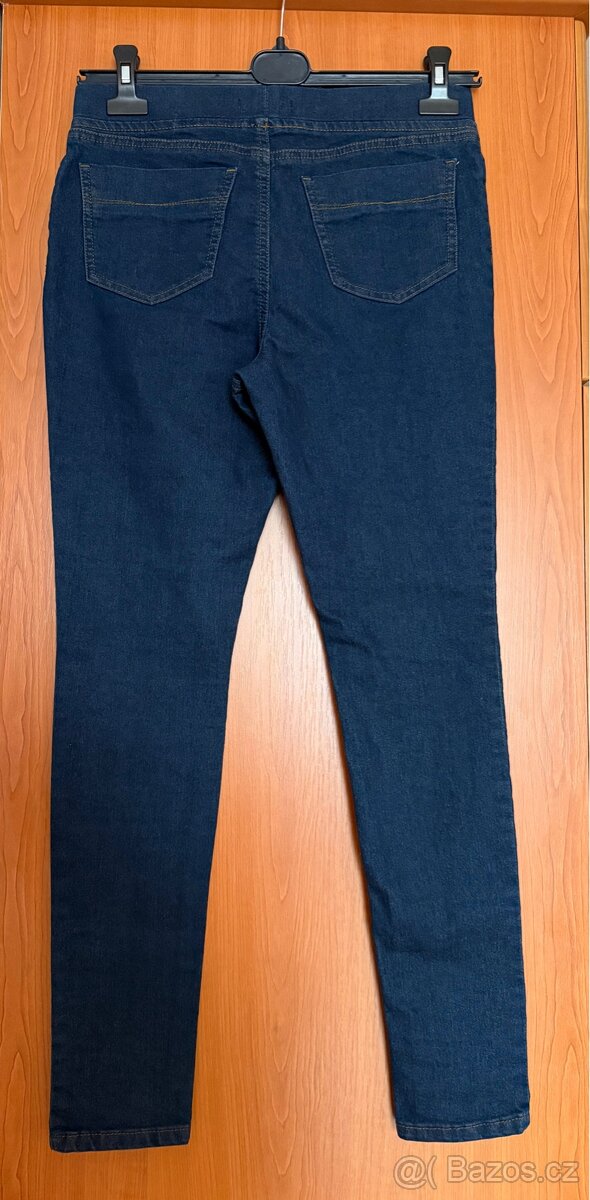 Jegginy značky TU - 2