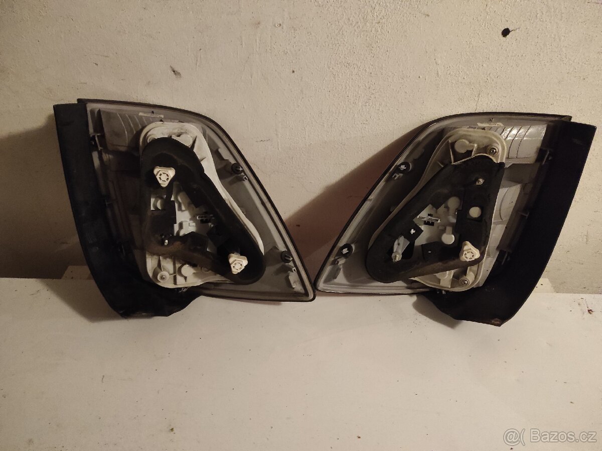 Zadní světla Opel Astra h - 2