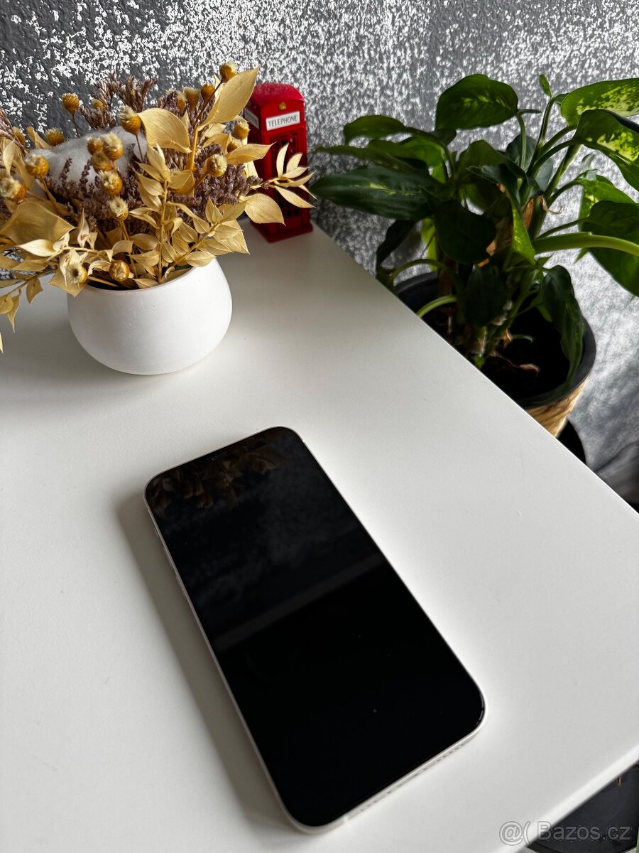Apple IPhone 12 - 2