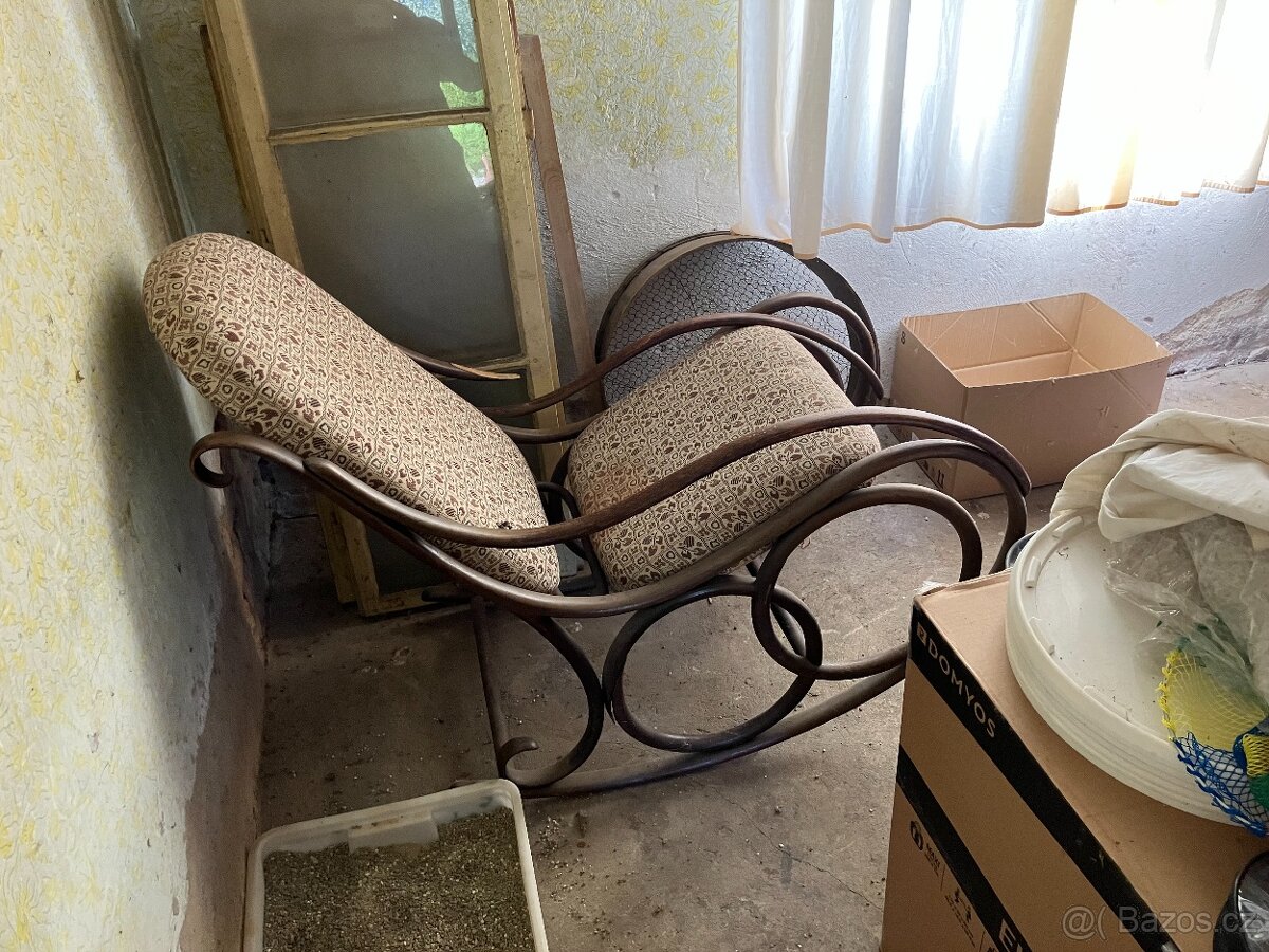 houpací křeslo Thonet - 2